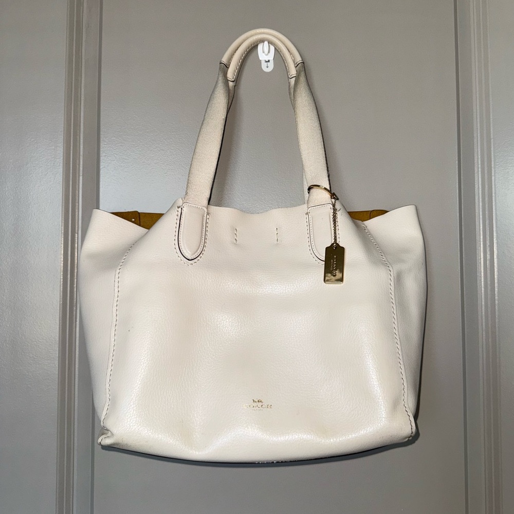 Coach Derby Tote - Picture 2 of 11